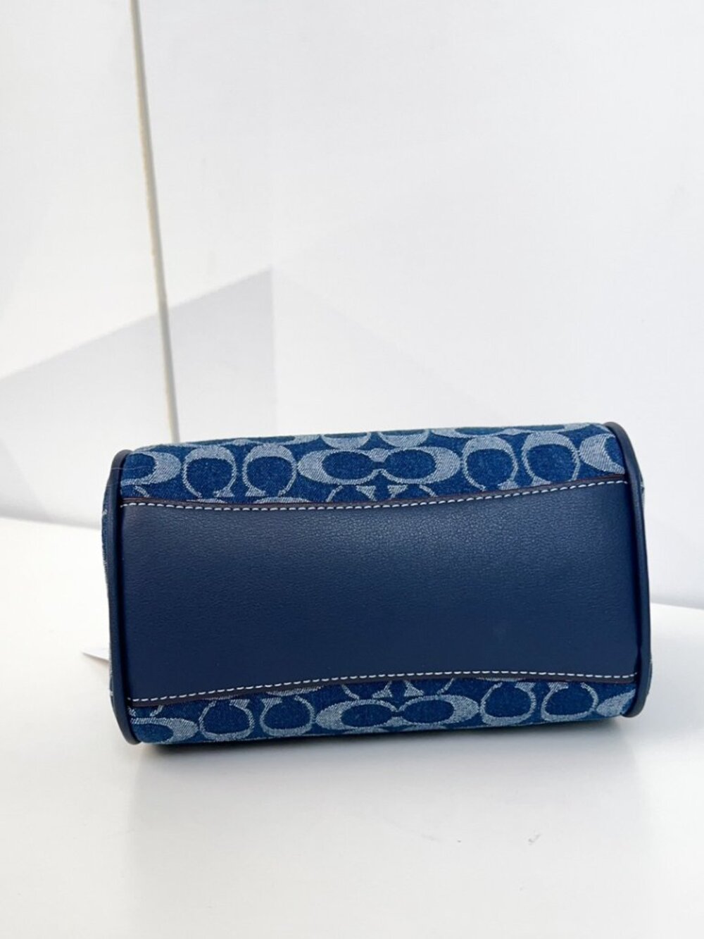 Coach small denim bag - Picture 7 of 8